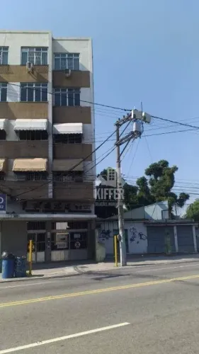 Apartamento reformado de 75 m² no Mutondo  Conforto, praticidade e excelente localização e