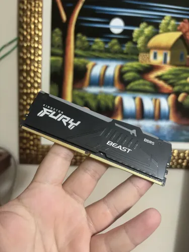 Memória DDR5 Kingston Fury Beast RGB 6000MHZ