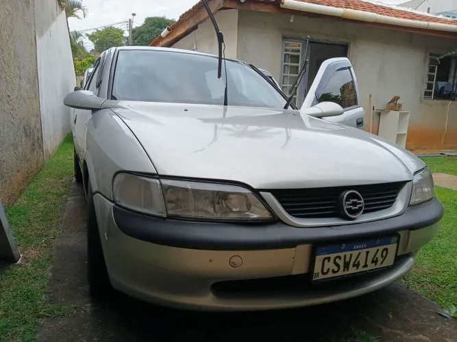 Chevrolet Vectra GLS/expres.2.2/ 2.0 E 2.0 CD 8V 1998