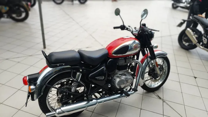 Royal Enfield Classic 350 Chrome Red - 2024#