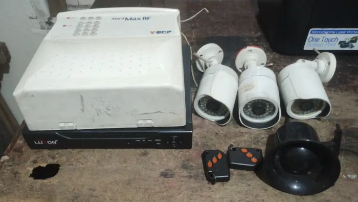 Cameras usadas bom estado ,vendo tudo