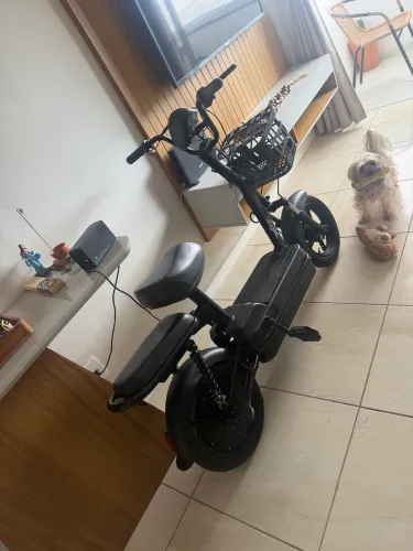 Scooter elétrica agille