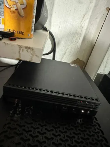 Venda ou troca  mini pc Lenovo Tinkcentre  M75q Gen 2 Tiny - Ryzen 5 pro 5655GE 16gb ddr4 