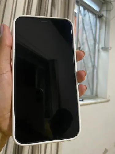 IPHONE 11 preto 