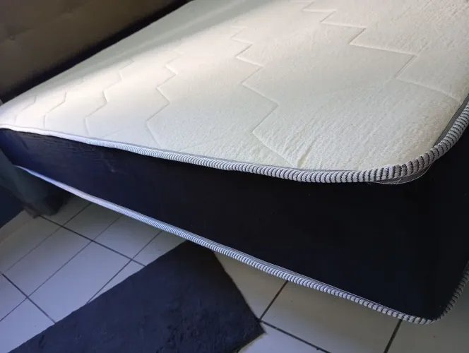 Vendo um colchao com 2 meses de uso