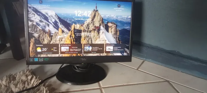 Monitor AOC 17