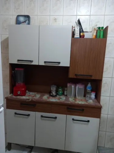 Armario de cozinha semi novo em xcelente estado