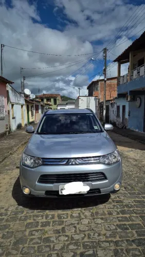 Mitsubishi Outlander 2.0 16V 160cv Aut. 2015