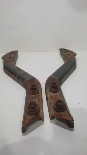 Suportes Para-choque Traseiro Hilux 3.0 Turbo 2001