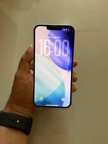 iPhone 13 128GB Branco