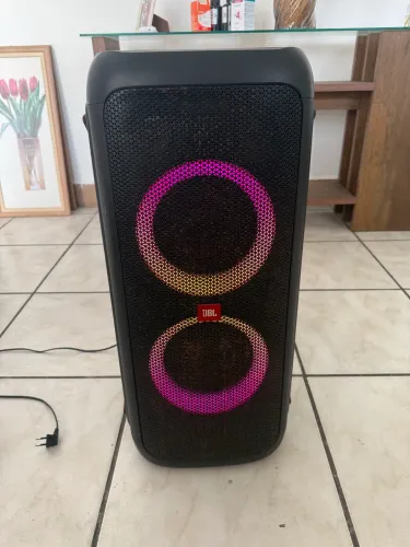 Caixa jbl party 300