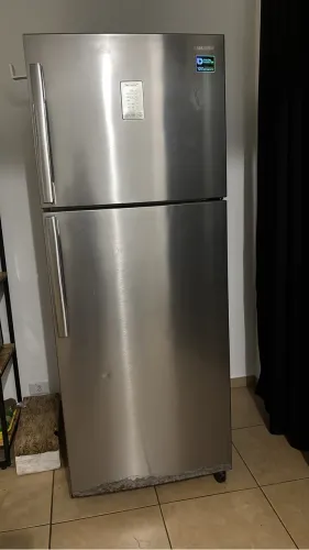 Geladeira Samsung . Precisa trocar o motor