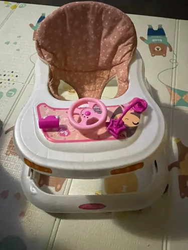 Andador de bebê 