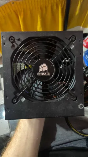 Vendo fonte de 500w Corsair