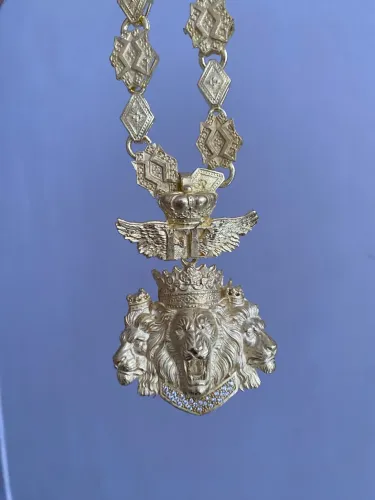 Cordão moeda antiga 3 leão