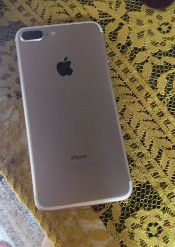 iPhone 7 plus 128 GB