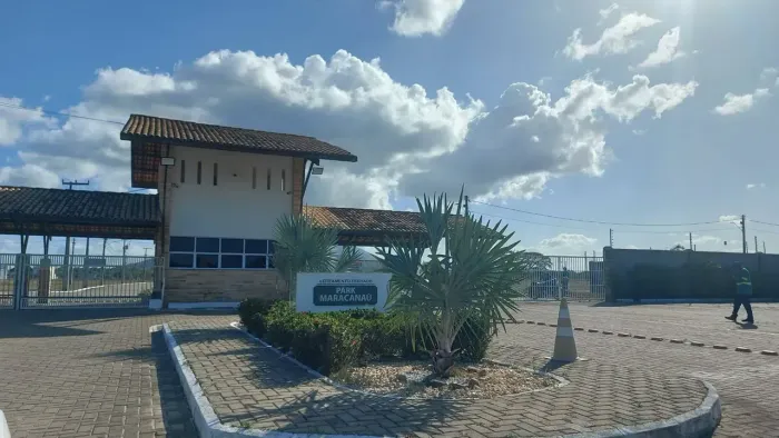 Lote à venda no Loteamento Park Maracanaú