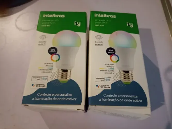 2 lâmpadas inteligente LED Intelbras  