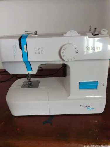 Máquina de costura