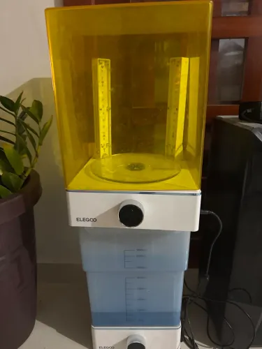 Estação de Lavagem e Cura Separada para Impressões 3D