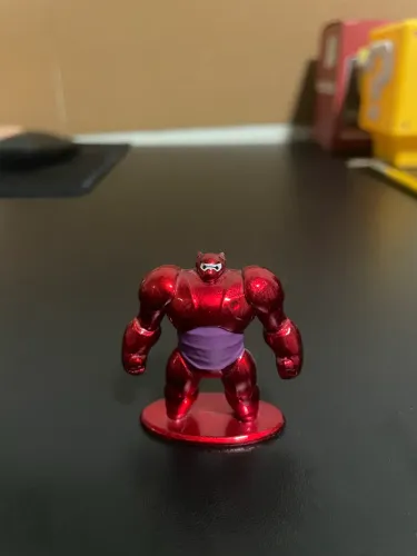 Miniatura Baymax Com Armadura (DS20) Nano Metalfigs Jada Toys / Disney