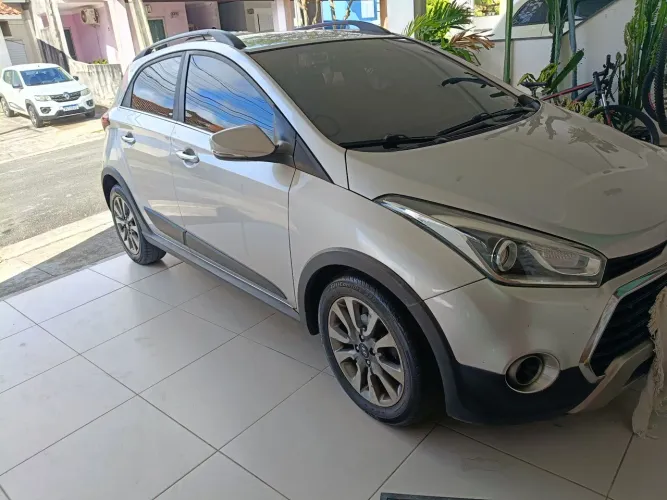 Hyundai HB20X Premium 1.6 Flex 16V Aut. 2017