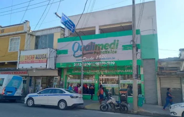 Sobreloja Mutuá São Gonçalo RJ com 290 Metros