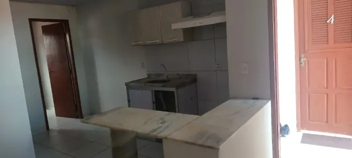ALUGO KITNET NA CIDADE VERDE
