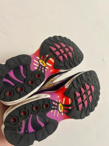 NIKE Air Max Plus Tn e Air Max 97