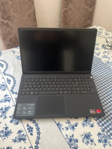 NOTEBOOK DELL INSPIRON 15 3515 - RYZEN 5 | 8GB RAM | SSD 256GB