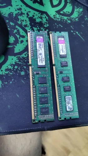 4GB (2x2GB) Memorias DDR3 Kingston