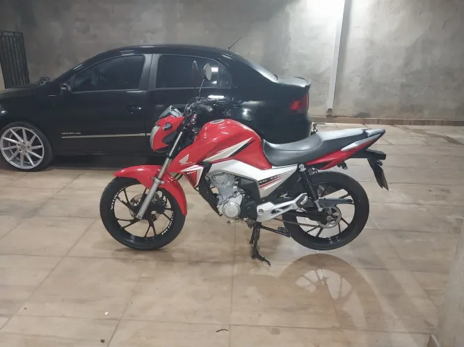 Titan 160