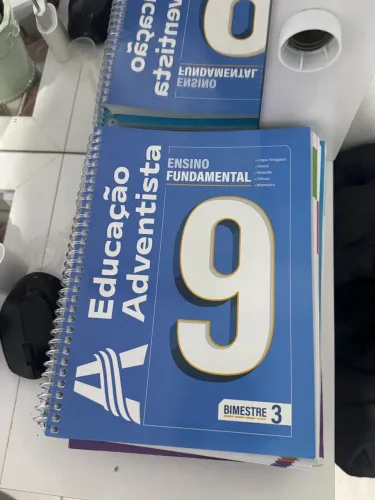 Vendo livros escola adventista