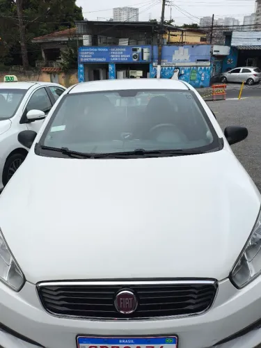 Fiat Grand Siena Attrac. 1.4 EVO F.flex 8V 2019
