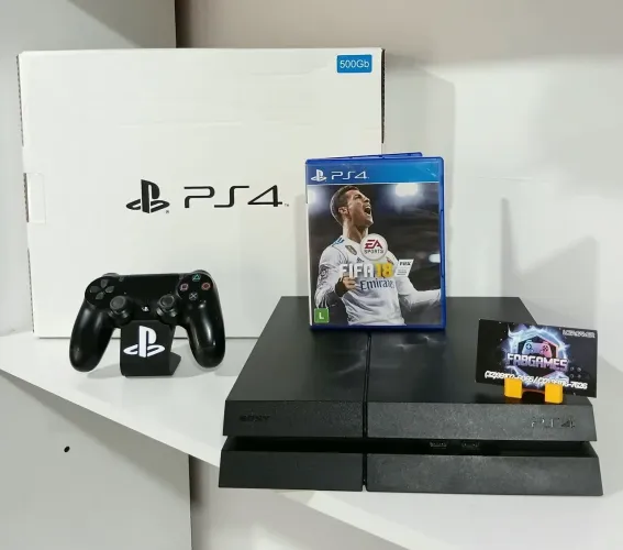 Playstation 4 FAT 500GB. Garantia 3 meses e pasta térmica renovada aqui na LOJA FABGAMES