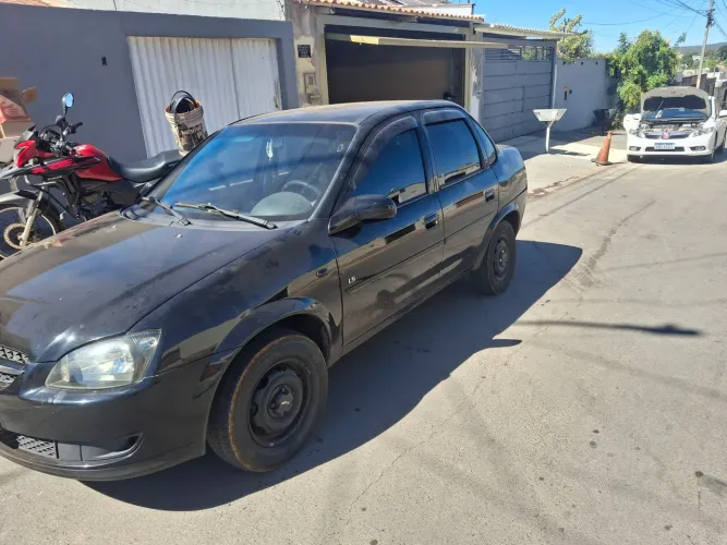 Chevrolet Classic Life/ls 1.0 VHC Flexp. 4P 2011