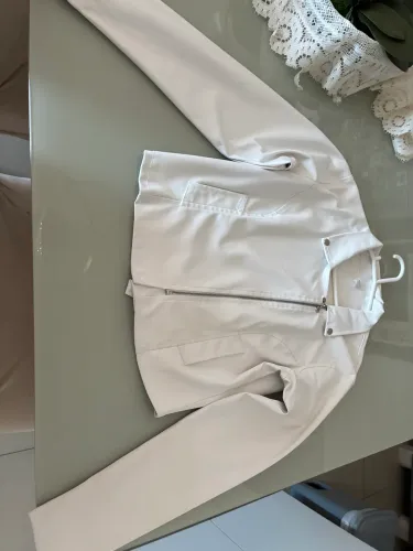 Casaco lindo branco
