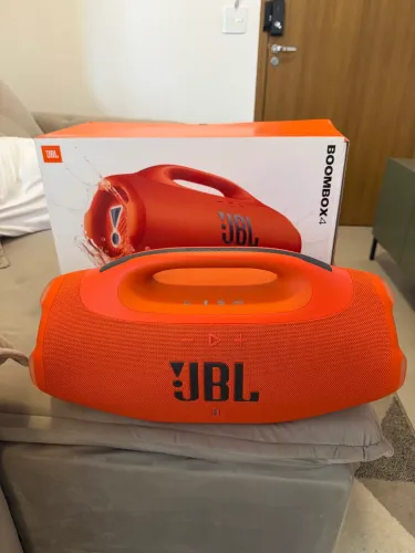 Vendo caixa JBL bom box 4
