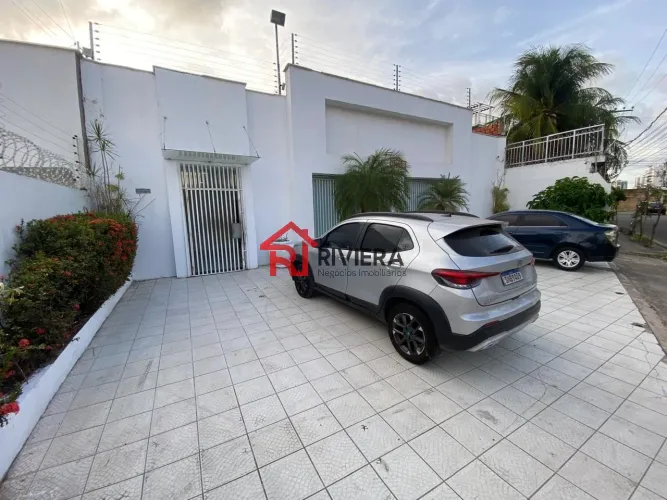 Casa comercial para locação no Jardim Renascença em São Luís -MA: 10 Quartos, 5 Banheiros,