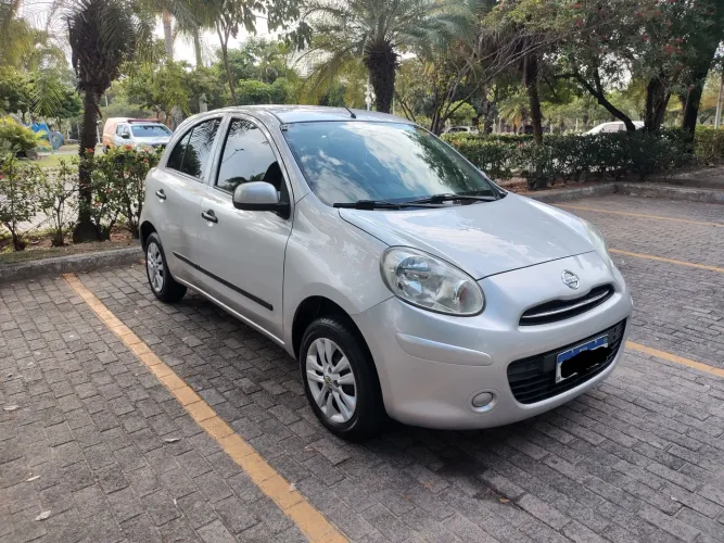 Nissan March S 1.6 16V Flex Fuel 5P 2013