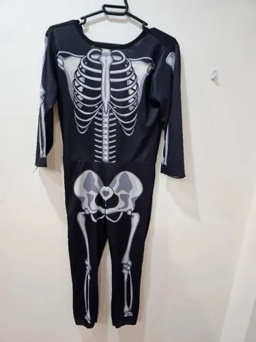 Fantasia Halloween Menino Caveira Tamanho 6/7anos