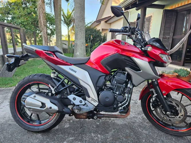 FZ25 ABS yamaha