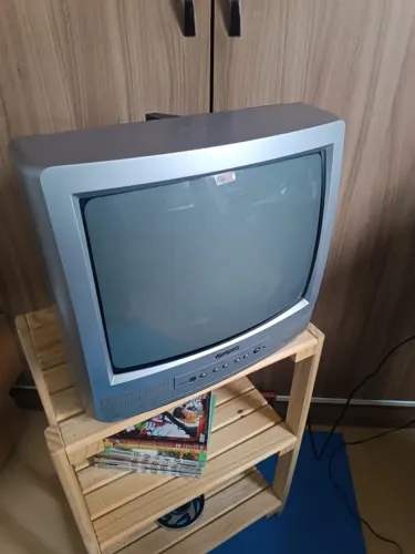 TV de Tubo CRT CCE 14" com Mod RGB para Retrogames