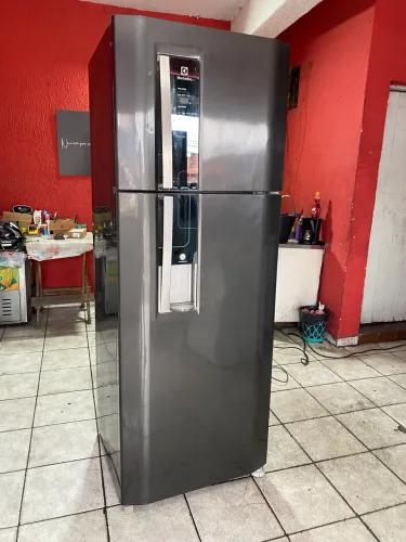 Geladeira Duplex Frost Free DW52X 456L 110V Envelopada Electrolux painel Digital 