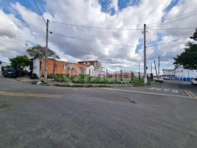 Terreno Comercial e Residencial à venda no Bairro São Jorge - Piracicaba - SP