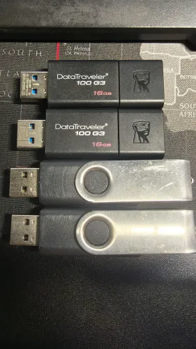 Pendrives de 16gb