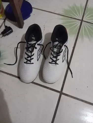Vendo essa chuteira 