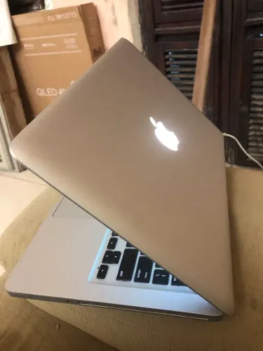 MACBOOK PRO 2011 *VENDO OU TROCO*