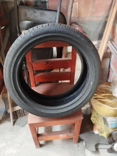 Pneus Pirelli