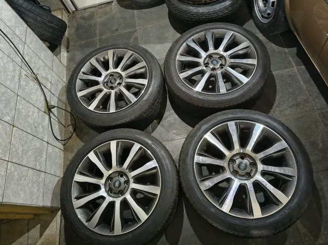 Jogo de rodas aro 21 5x120 Land Rover Vogue Range Rover Sport  Discovery 4 3